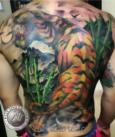 tiger-black-grey-tattoo-ubud-bali-tattoo-ubud-studio-macan-color-macan